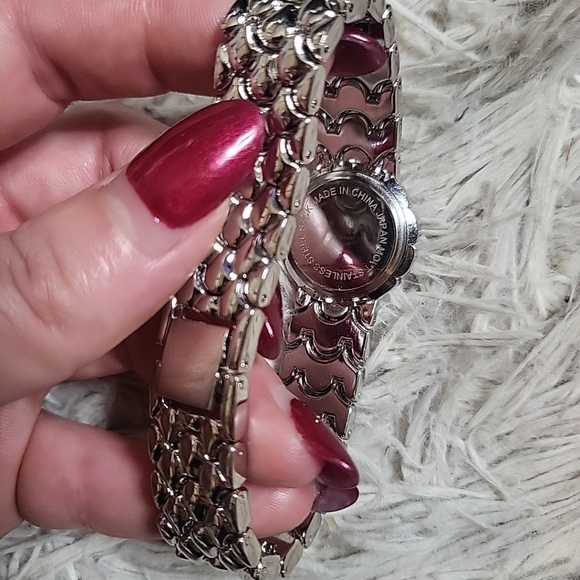 Cote D'Azur Womens Watch Silver Tone Bracelet Band Analog Watch Rhinestones - Picture 5 of 7